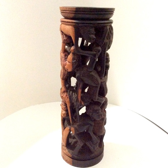 Unique handcrafted African Blackwood carving - Picture 6 of 16